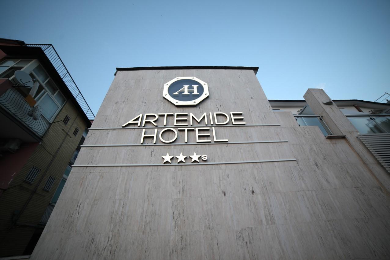 Hotel Artemide Aversa Exterior foto
